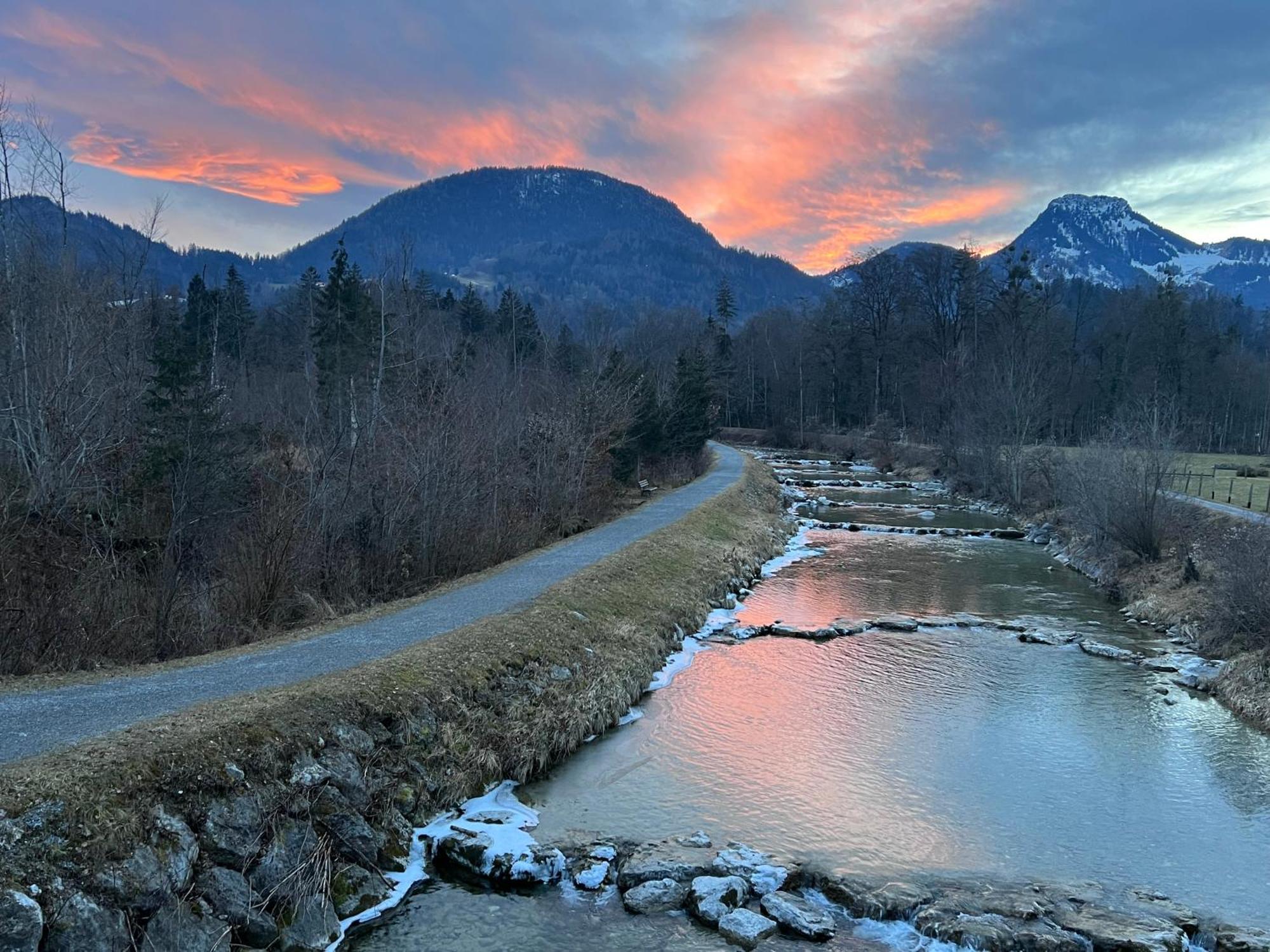 Ferienwohnung Bergwelten Oberaudorf Bagian luar foto